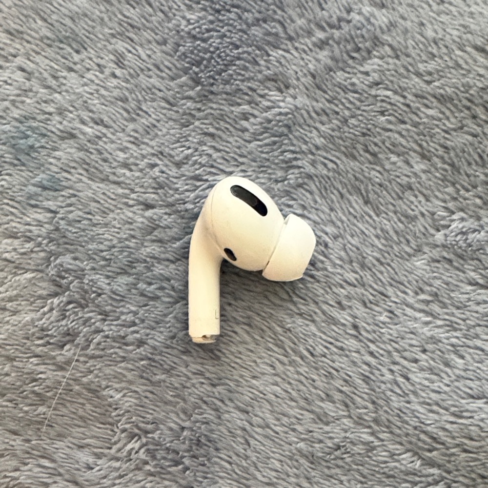 Airpod pro left only (Gen 1)